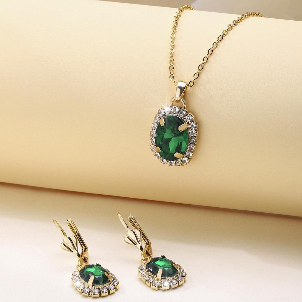Emerald Egg-Shaped Gold-Plated Crystal Necklace & Clavicle Chain Earring Set for Women