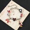 Brățară cu pandantiv și mărgele cu modele Mickey și Minnie Pandantiv culoare argintie Accesoriu Design clasic Articol cadou
