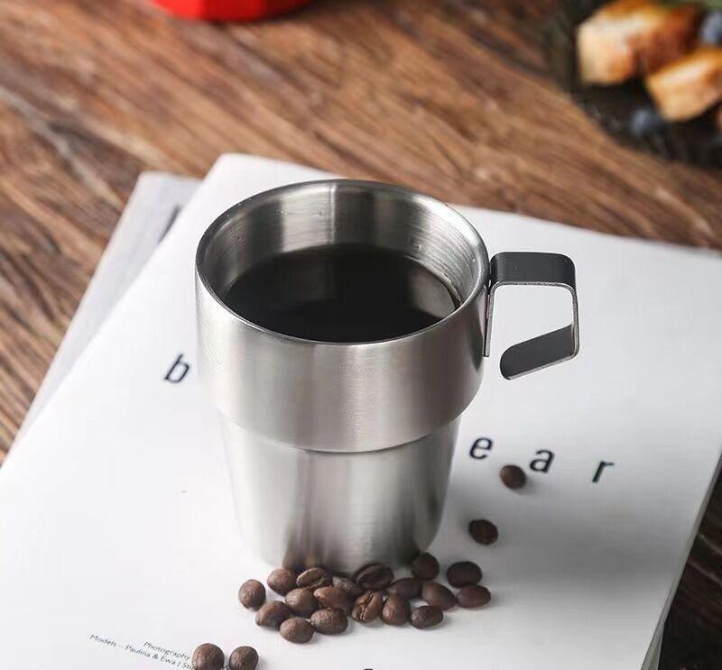 

Набор из 4 термокружек для кофе из нержавеющей стали(300ML) Кружки с двойными стенками и ручкой, Небьющиеся кружки для холодных и горячих напитков 300ml