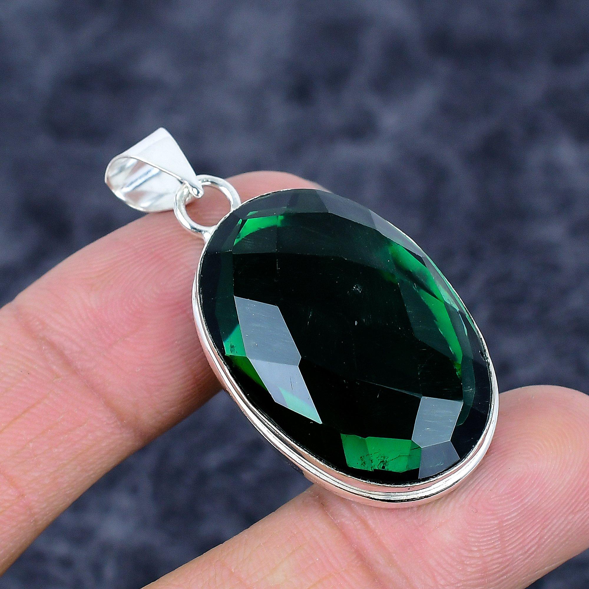 

Chrome Diopside Gemstone Handmade 925 Sterling Silver Jewelry Pendant 1.81 M-3240
