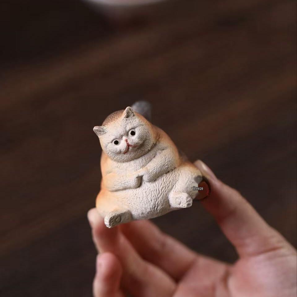 Yixing Zisha "Lucky Garfield Cat" Tea Pet - Cute, Soft, and Creative Healing Ornament