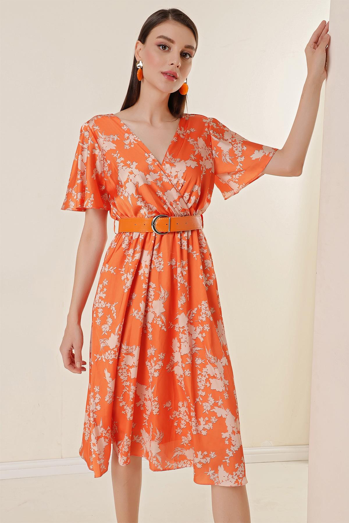 

Двубортное атласное платье с цветочным принтом спереди и сзади M оранжевый