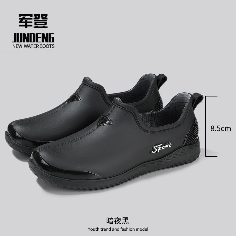

2025 new low-top fashionable water shoes for women s outer wear, shallow-mouth Korean version of short tube non-slip adult women s 35