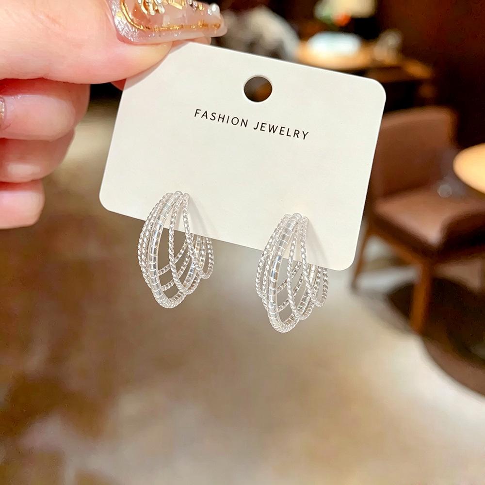 Geometric Multi-layer Matte Earrings: Elegant, Personalized Lightweight Design for Women