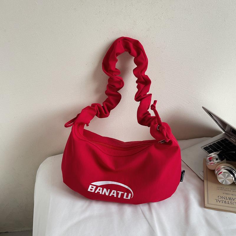 

Повседневная универсальная сумка-пельмень Новая сумка-мессенджер для通勤 Нишевая сумка-мессенджер для легкого спорта