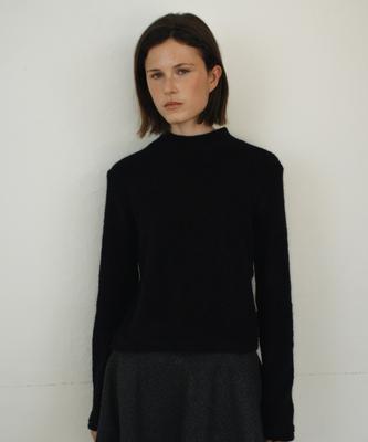 UNNOUT Fur Half Neck T-Shirt Black