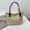 Retro woven contrasting color bucket bag 2025 spring new fashion trend women's shoulder tote bag beach vacation