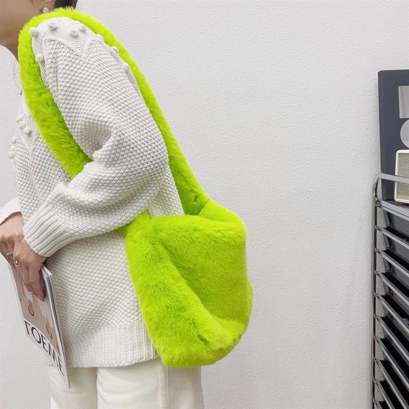 Borsa Tote In Peluche Sintetico Per Donna – Morbida, Spaziosa, Versatile