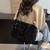 Borsa da Donna in Velluto a Coste di Grande Capacità Nuova Borsa a Spalla Singola Crossbody da Donna Borsa da Sottobraccio Stile Pigro Trasporto Casuale