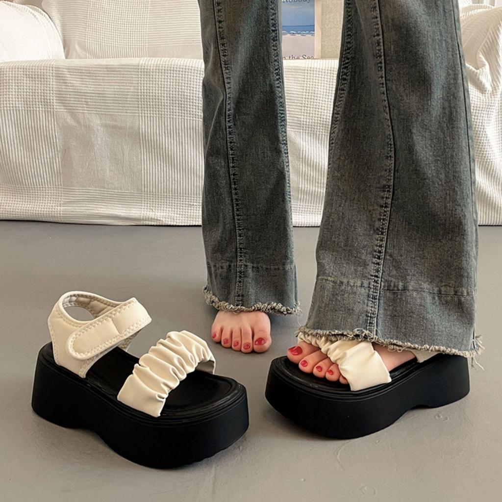 With skirt super fire platform sandals women's summer wear 2025 new high-end French temperament versatile muffin shoes