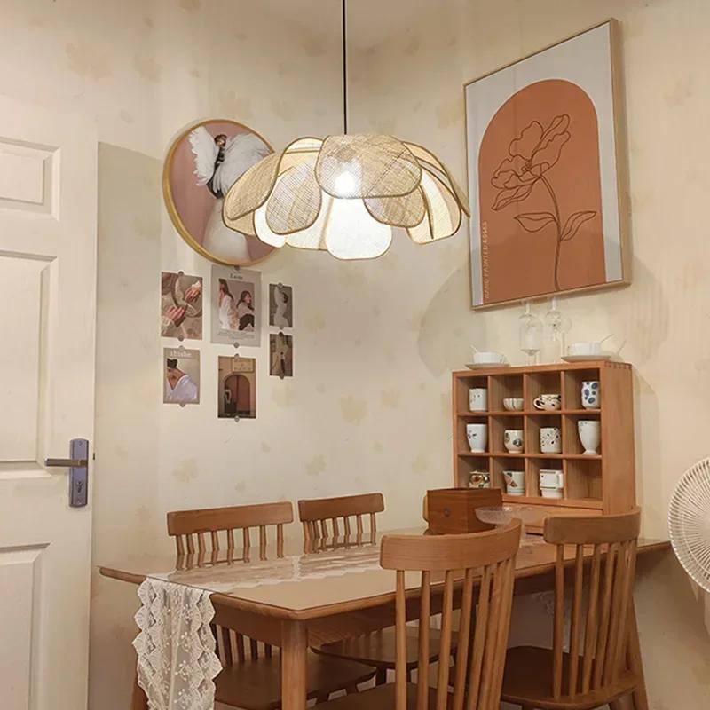 Japanese Style Rattan Penant Lamp Weaving Petal Willow LED Chandelier Bedroom Tea Dining Room Island Indoor Lighting Decor