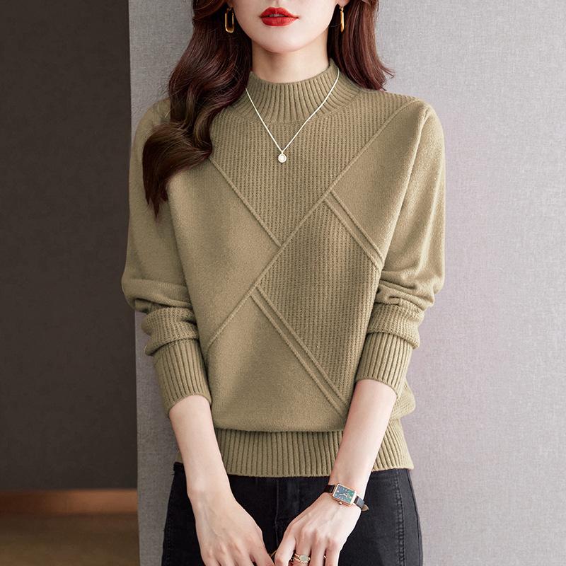 Semi-turtleneck Bottoming Shirt Women's Autumn and Winter Fashion Short Knitted Sweater New Pullover Thickened Inner Sweater