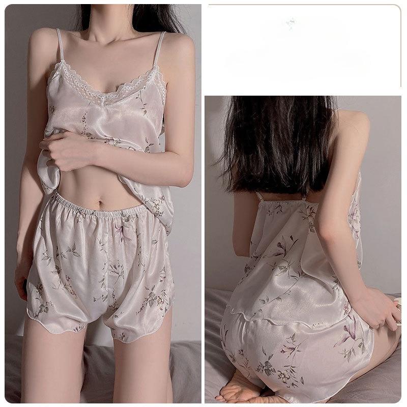 Women’s Sexy Sleepwear Deep V Floral Printed Cami Top and Shorts 2-Piece Lace Loungewear Set