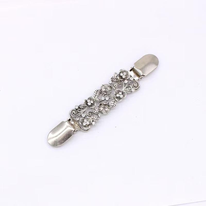 Vintage Hollow Flower Collar Clip Shawl Connection Buckle Women's Sweater Clip Lace Geometric Vintage Hollow Flower