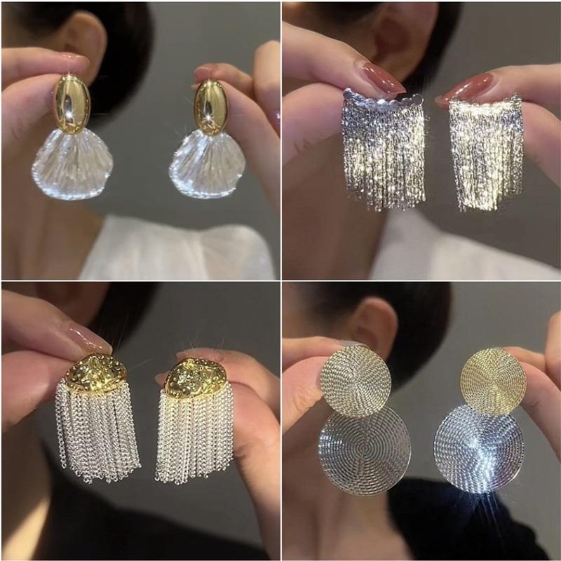 Tide Metal Fringed Earrings, High-end Temperament, Long Stud Earrings, Women's Exaggerated Earrings.