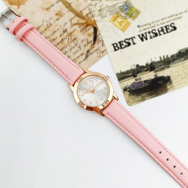 UTHAI Children Watch Waterproof Junior High School Student Primary School Cute Girls Watch Women Fashion Quartz Wrisewatches