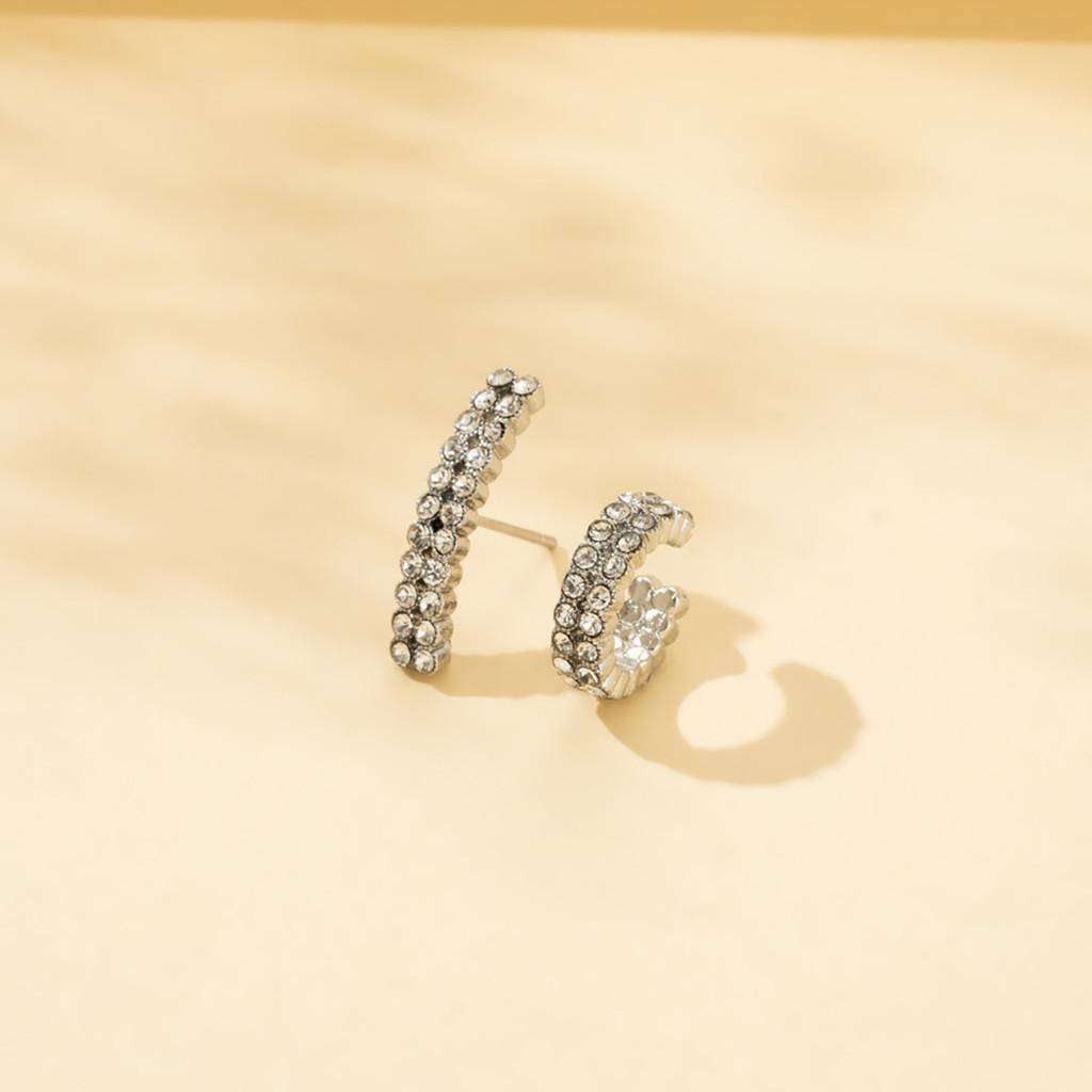 Double Fashionable Row Rhinestone Earrings Set With Asymmetric Design