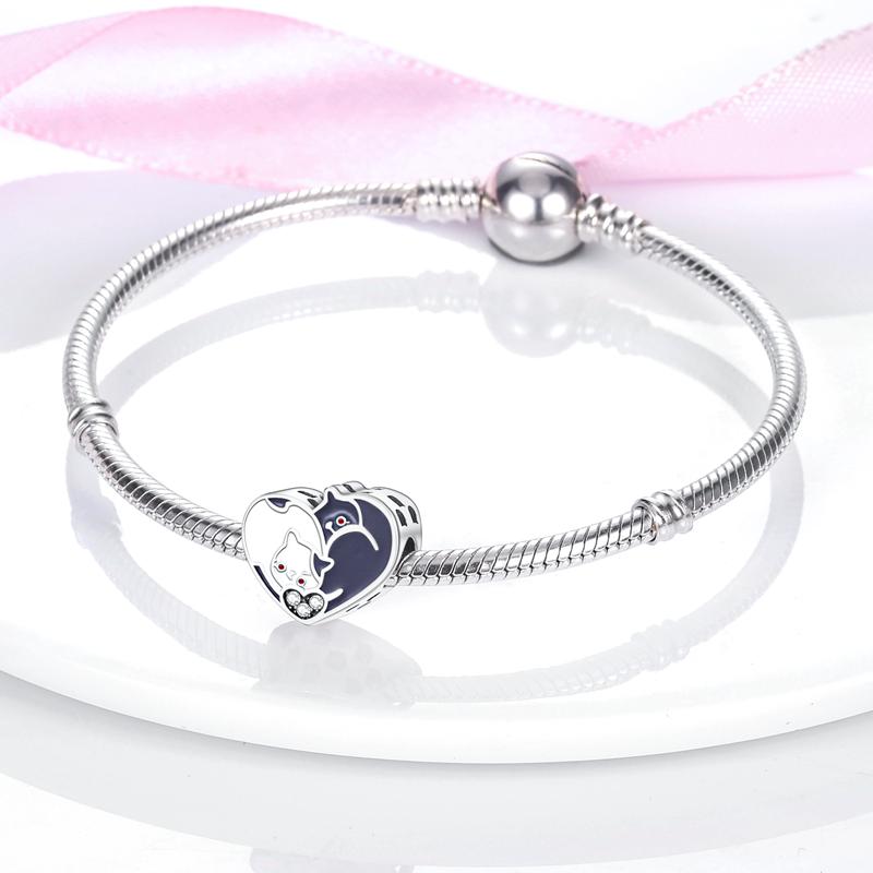 Original Charms Copper Black And White Cat Heart Pendants Fit Charms Plata Bracelets For Women Jewelry Making Fine Gifts