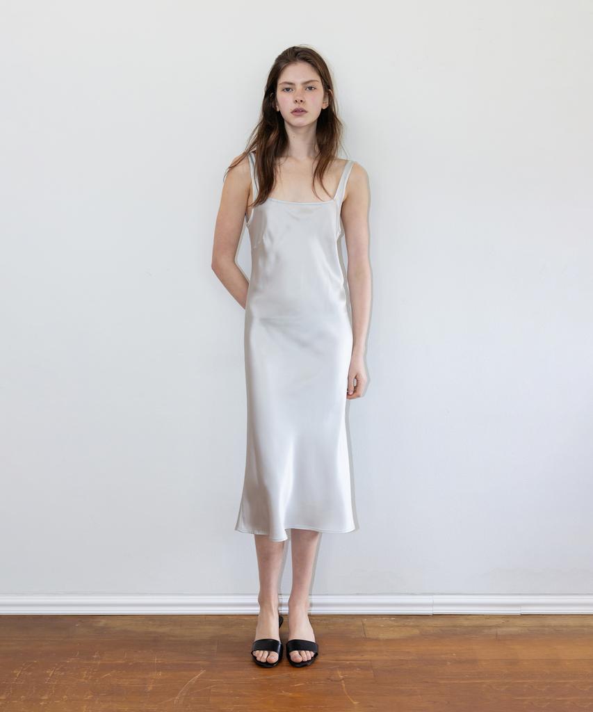 Deolil Plain Midi Satin Dress_Silver Gray