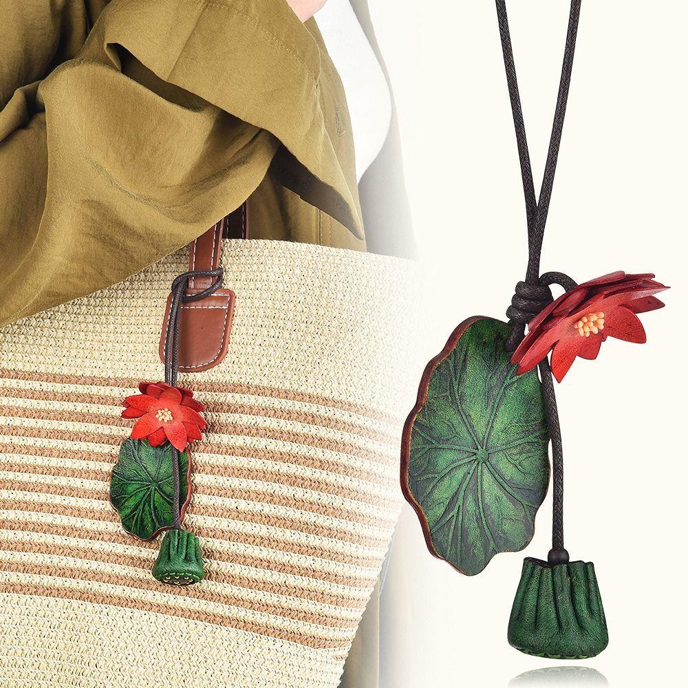 Anhänger Blume PU Leder Anhänger Lotus Taschenanhänger Trendiger Leder Schlüsselanhänger Männer