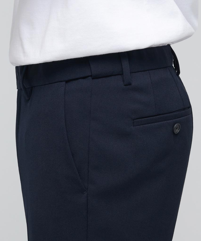 Musinsa Standard Lightweight Skinny Hidden Elastic Waist Crop Slacks [Navy]