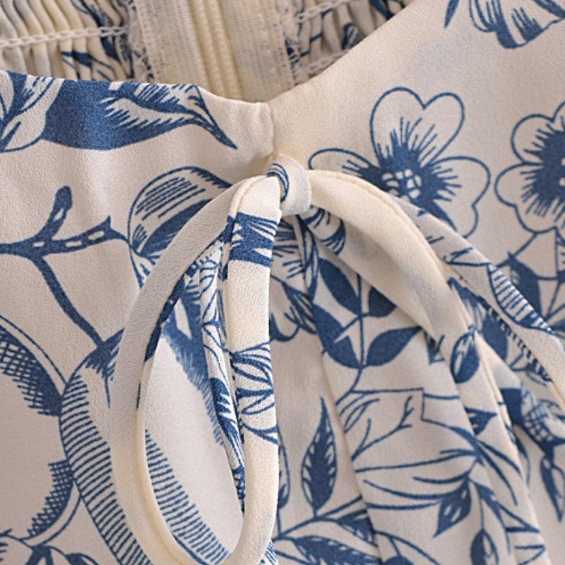 Summer Vintage Ivory Blue Flower Print Shirt Retro Elastic Ruched Back Square Collar Short Sleeve Short Blouse Tank Top Tops