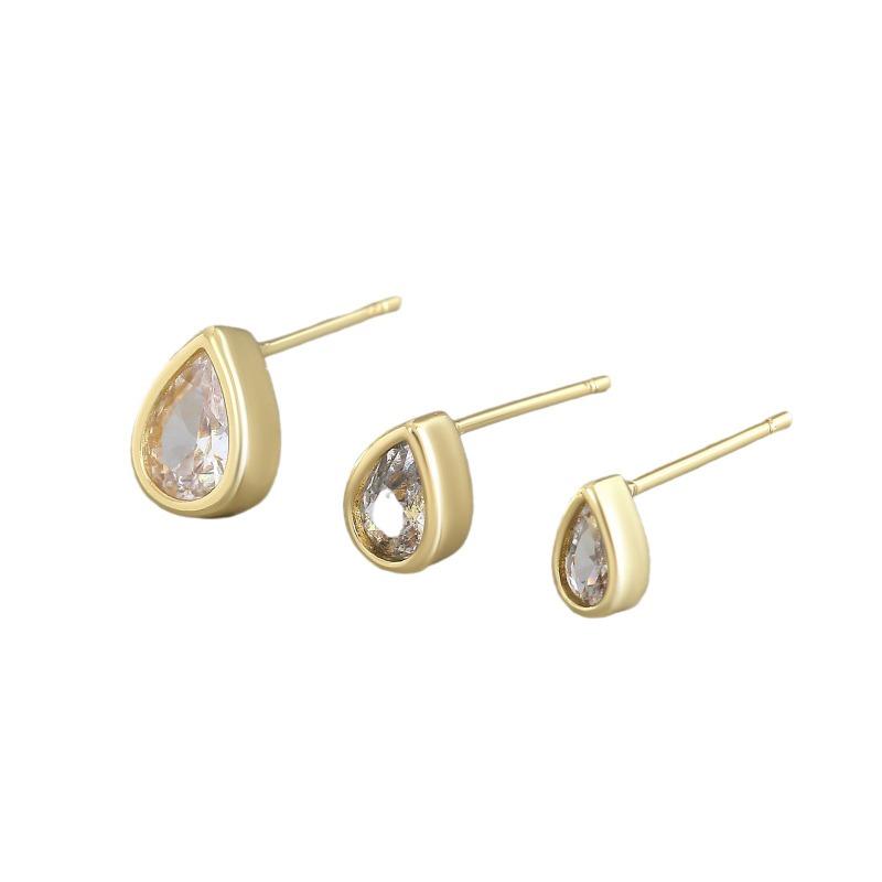 Waterdrop Stud Earrings for Women, Office Wear Ear Bar Studs, Simple and Small, Elegant and Sophisticated Ear Jewelry Accessory
