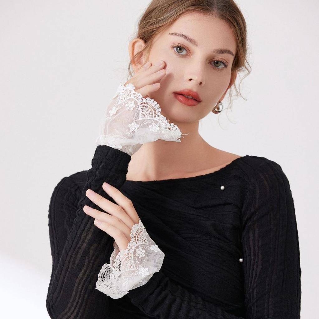 Female Shirt Detachable Cuffs for Womens Lace Flower Mesh Fake Flared Sleeves Pleated False Cuffs Sweater Blouse Wrist Warmers
