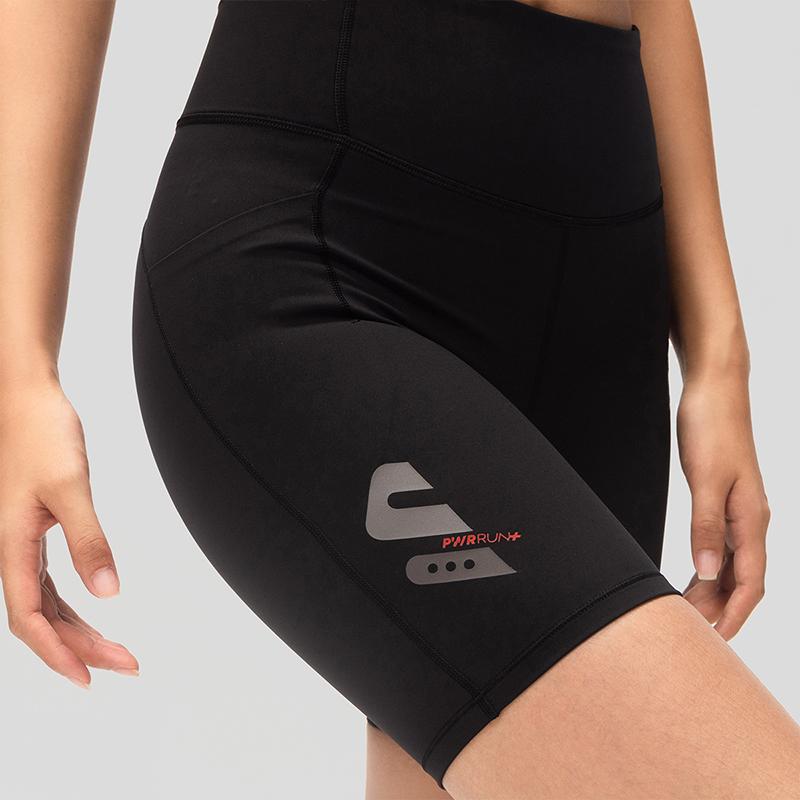 Saucony Solid Color Comfortable Lightweight Breathable Mid-Rise Slim Fit Three-Quarter Sports Shorts Women shorts Black SC1239064BG-BK01