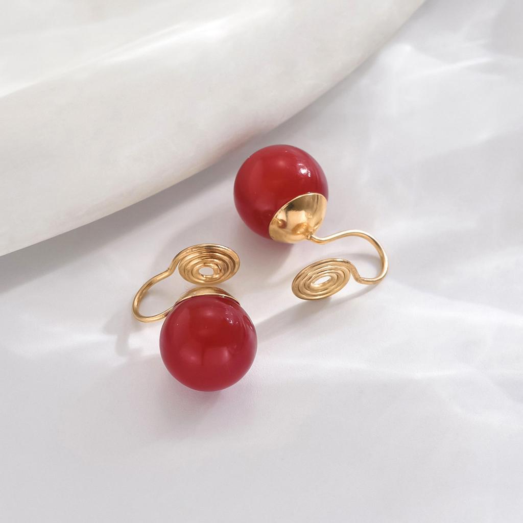 No punching, new mosquito coil disc ear clips, no ear piercings, earrings, feminine versatile, fashionable and popular, simple imitation pearl