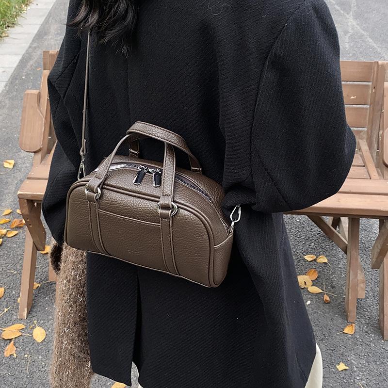 Pendler-Umhängetasche mit großem Fassungsvermögen, Nische, Unterarm-Schlüsseltasche, 2025 neuer Trend, modische, tragbare Kissen-Tasche, beliebt