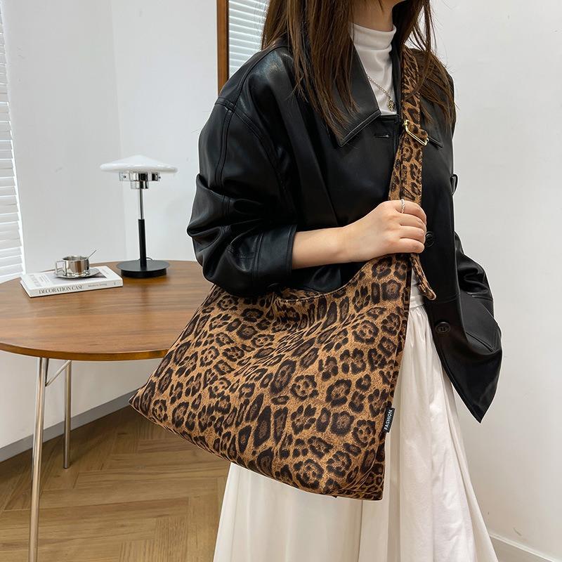 Suede Leopard Print Bag Women's Large-capacity New Autumn and Winter Matte Retro Messenger Bag Tote Bag