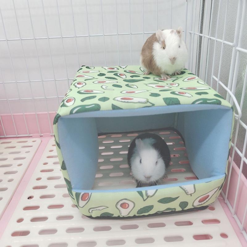 Hamster Winter Bed Warm Cave Cozy Hideout Bottomless House Cute Print for Small Animals Ferrets Playing Sleeping