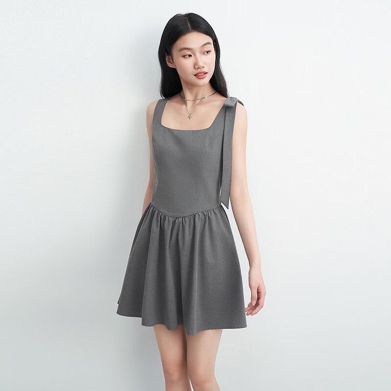 

Светодиодное платье-принцесса без рукавов с бантом на боку S