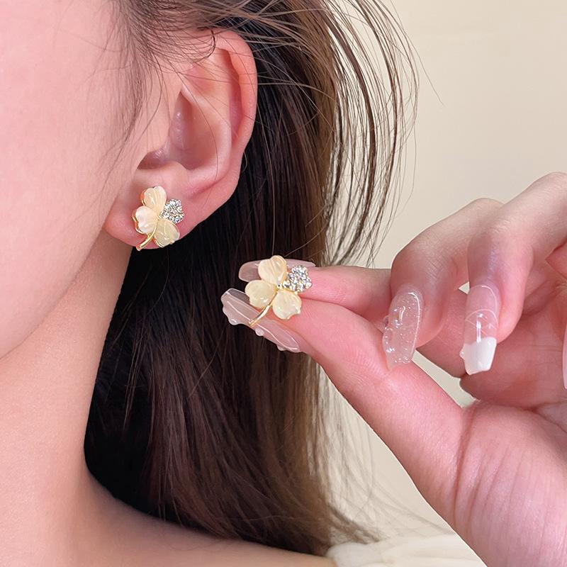 Elegant Cat's Eye Stone Earrings for Women with Floral Design Elements
