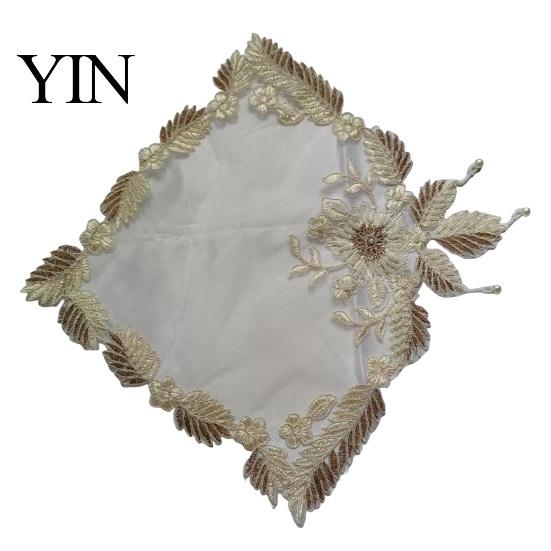 Heat Resistant Table Pads for Kitchen Floral Embroidered Placemat, Insulation Mat with Beads, Placemats Countertops Retro Decorative Coaster