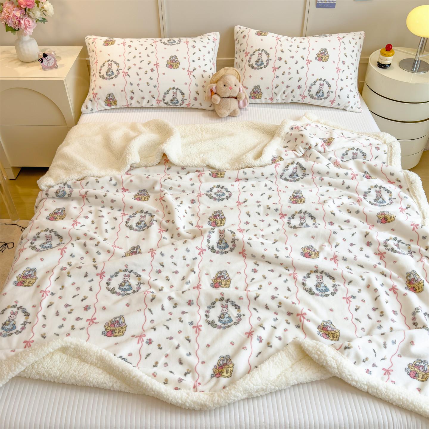 

Cartoon Bowknot Printed Coral Fleece Blanket Thickened Artificial Lambswool Autumn Winter Warm Blankets for Bed Sofa Nap Blanket 1.0x1.5m Kid Size