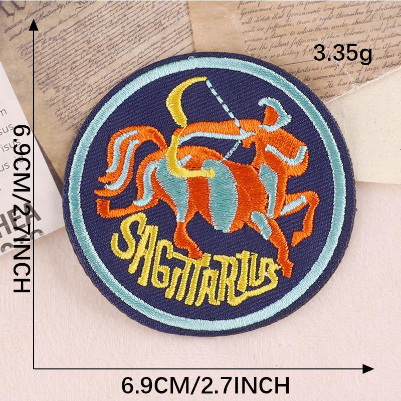 

Вышитый круглый значок 12 созвездий нашивка наклейка обувь шляпа багаж аксессуары источник вышитая ткань наклейка C3R-A-4-5