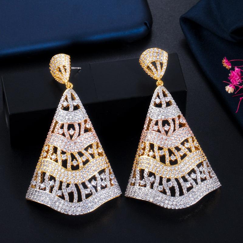 E0309 Earrings Africa Middle East Exaggerated Atmosphere Electroplated 18K Gold Three-Color Earrings, Needle