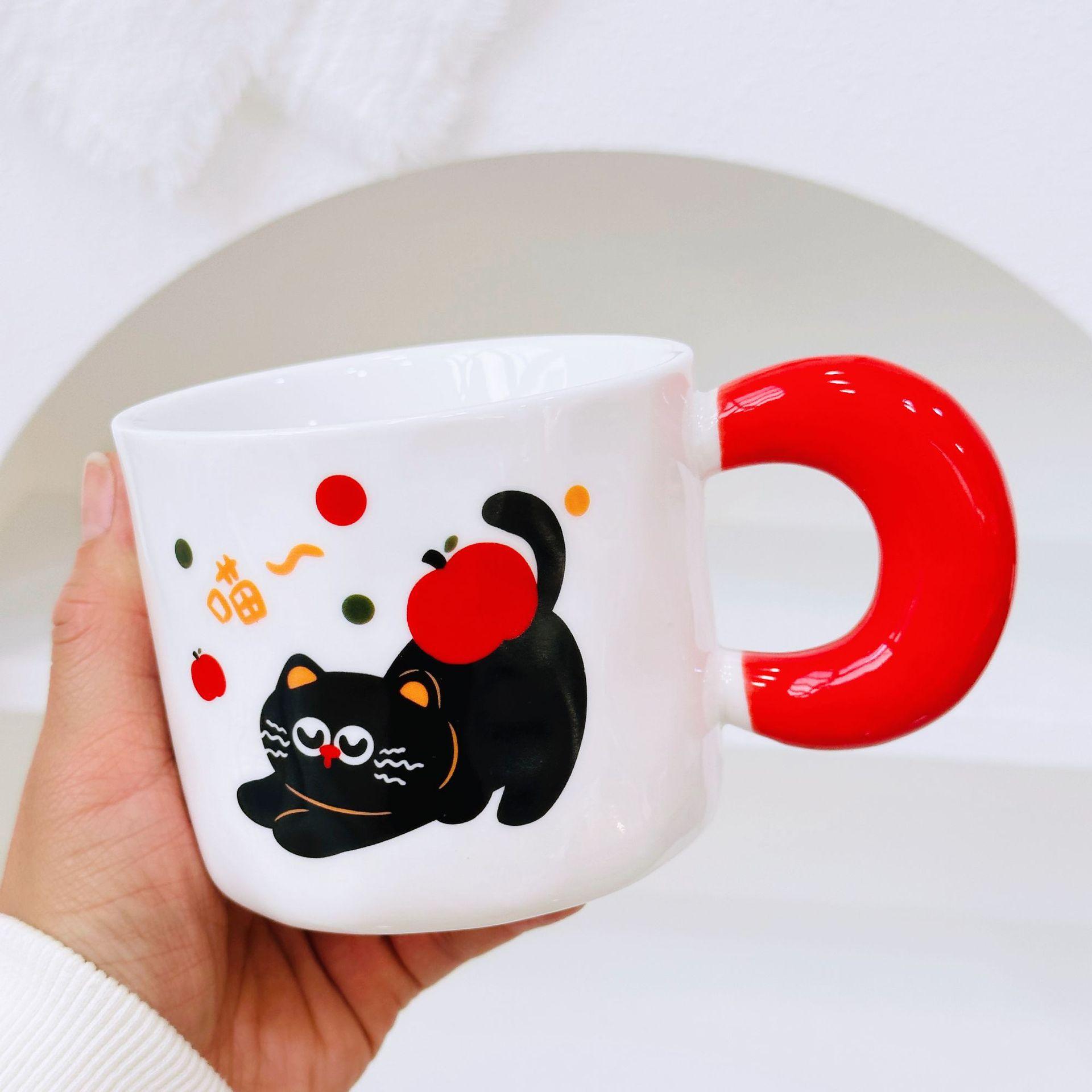 

Подарочный набор с крышкой, мультяшная кошка, милая керамическая чашка, высокая ценность, большая вместимость, чашка для воды, офис, бизнес, маленький подарок 380ML