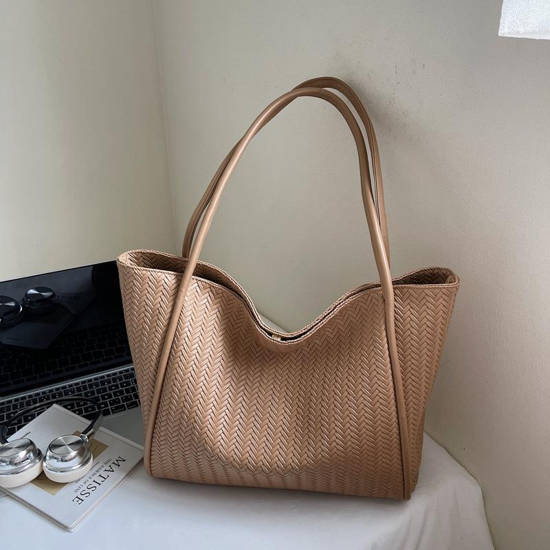 

Осень новая сумка большой вместимости женская ретро мода простая сумка через плечо классная сумка-тоут для поездок на работу