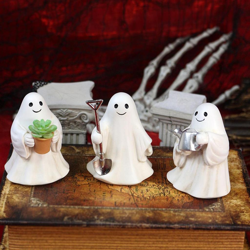 3pcs Garden White Ghost Set Ornaments Halloween Decorations Resin Horror Cute Ghost Sculptures For Indoor Outdoor Garden Yard