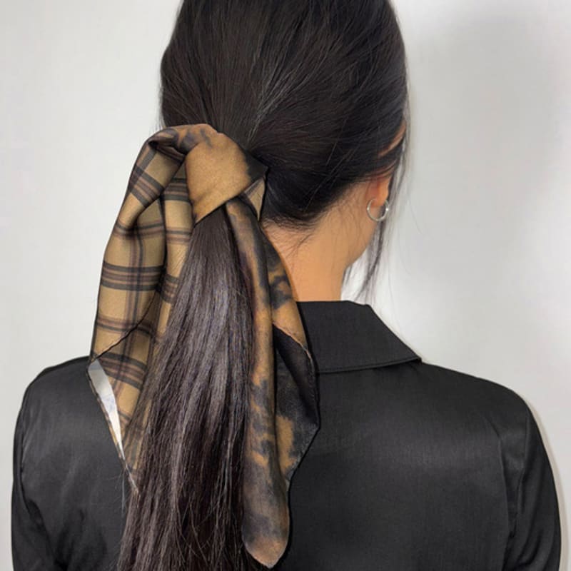KIMZISU Half&Half Plaid Mini Scarf 45 _ BEIGE