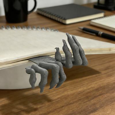 Creepy Hand Bone Bookmark Fun Horror Bookmark for Readers Realistic PLA Decor Gift for Halloween & Book Lovers Cool Desk Accessory