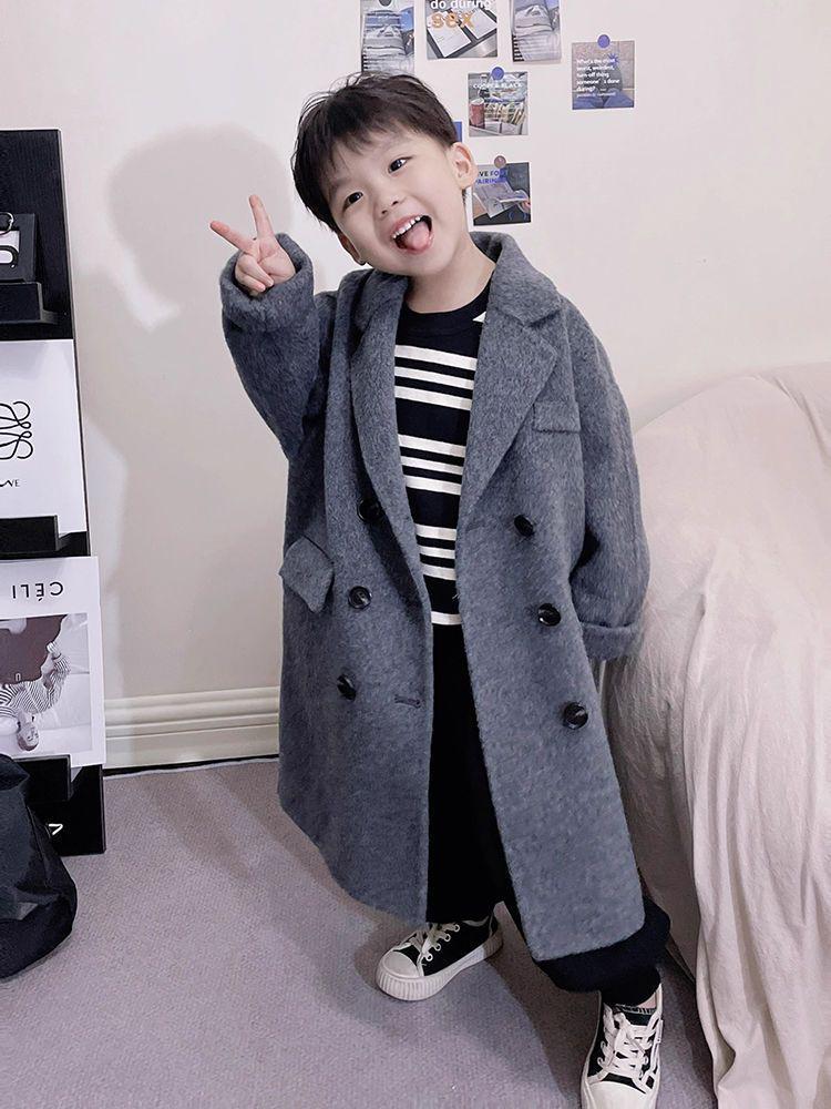 Chlapecký trenčkot střední délky v korejském stylu - Stylový jarní/podzimní vlněný svrchník s dvouřadým zapínáním a klopovým límcem.