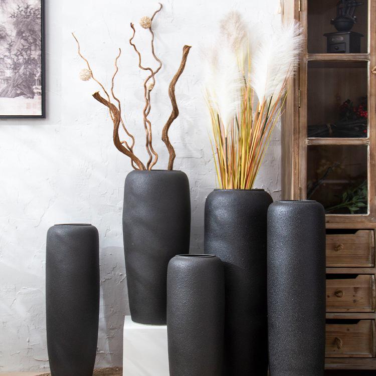 Jingdezhen Black Coarse Pottery Floor Vase: Modern Minimalist Japanese Decor for Hotel, Homestay, or Living Room.