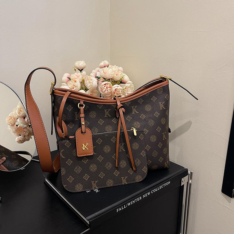 

Новая сумка-тоут с контрастным цветом для покупок, ранняя осень, сумка на плечо для мамы и ребенка, женская сумка темно-коричневого