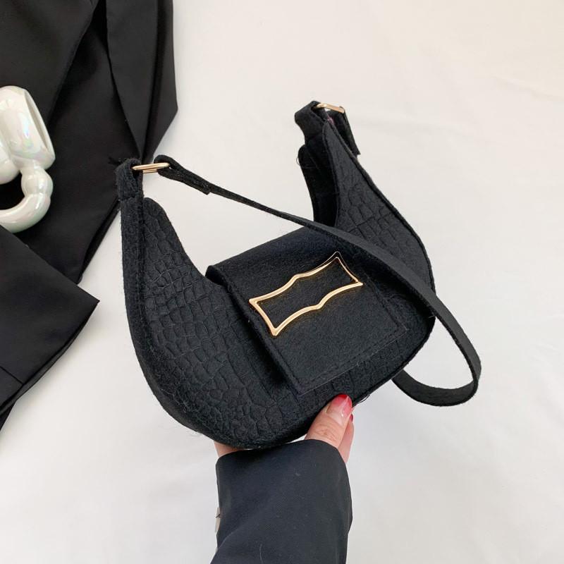 

Шикарная Повседневная Сумка на Плечо в Форме Полумесяца для Женщин Уникальный Модный Аксессуар в Уличном Стиле чёрный