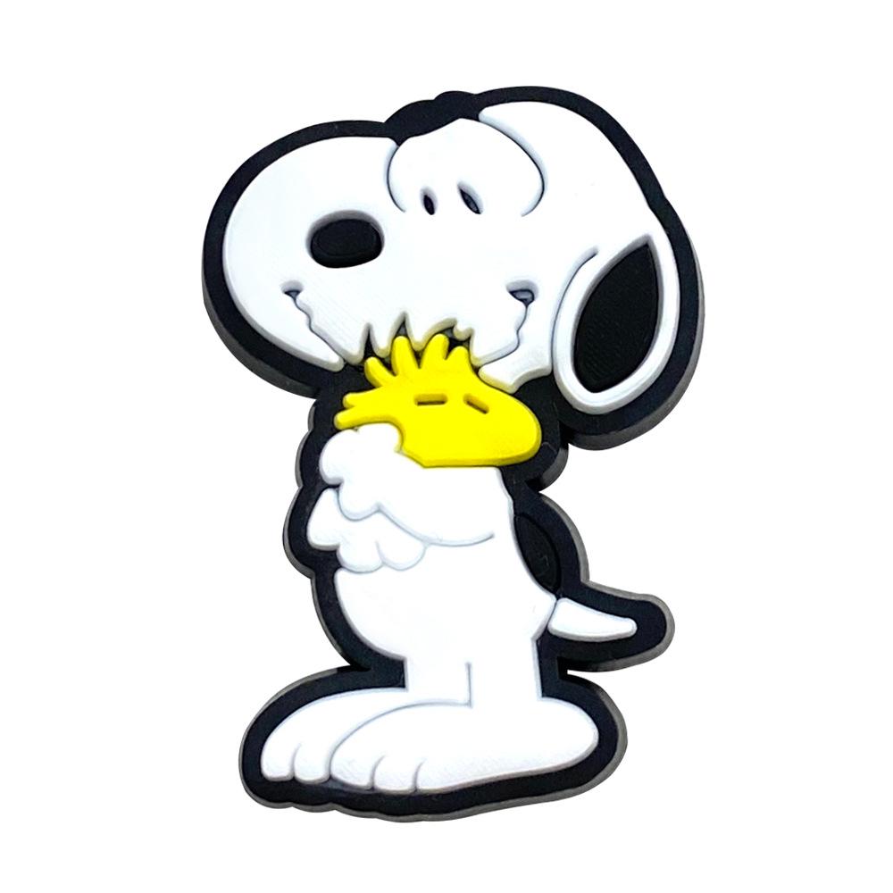 24 Snoopy PVC Rubber Patches – Decorative Detachable Buckles for DIY Accessories