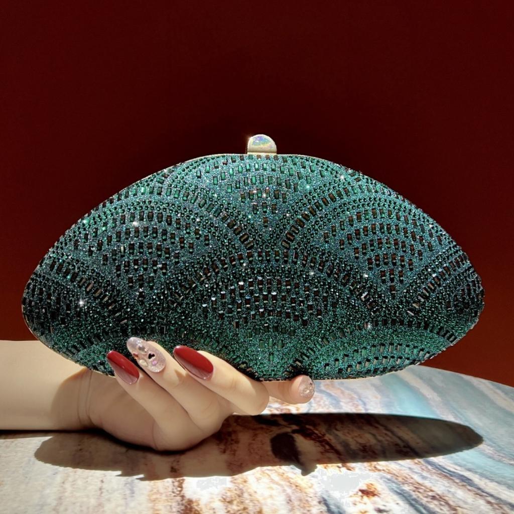 Bolso Gota de Agua - Nombre Elegante para Mujeres de Alta Gama, Adecuado para Eventos Formales, Bolso Pequeño de Mano con Encanto Femenino, Bolso de Mujer.